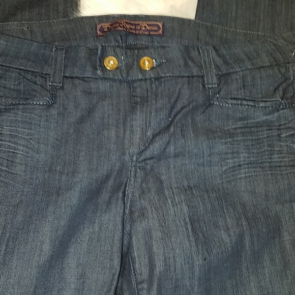 New divine rights of denim - Picture 3 of 5